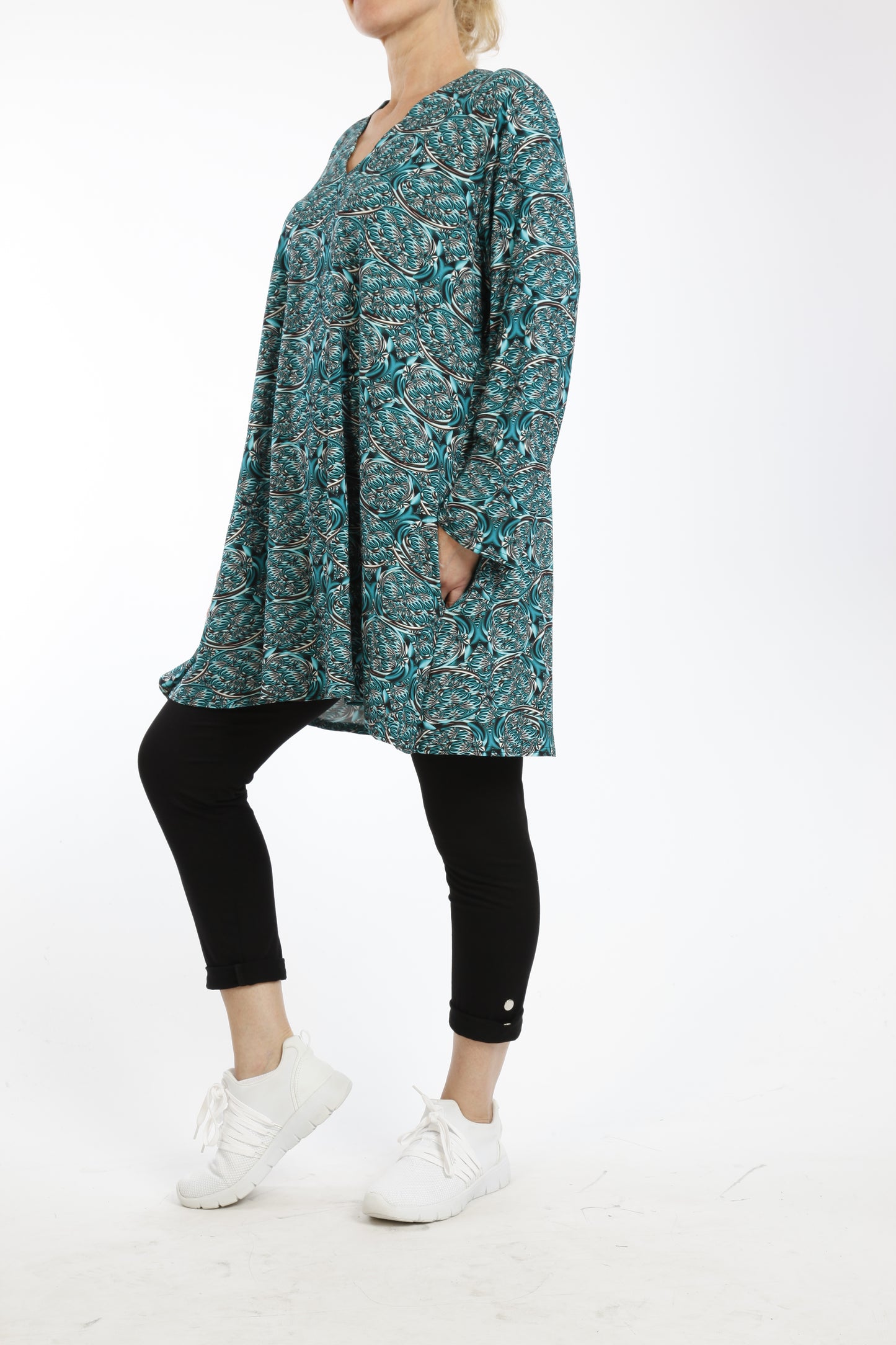 Damen Langarmshirt mit Paisley-Muster – Weiches Viskose-Oberteil im Bequemen Loose Fit - Naveed Mode GmbH