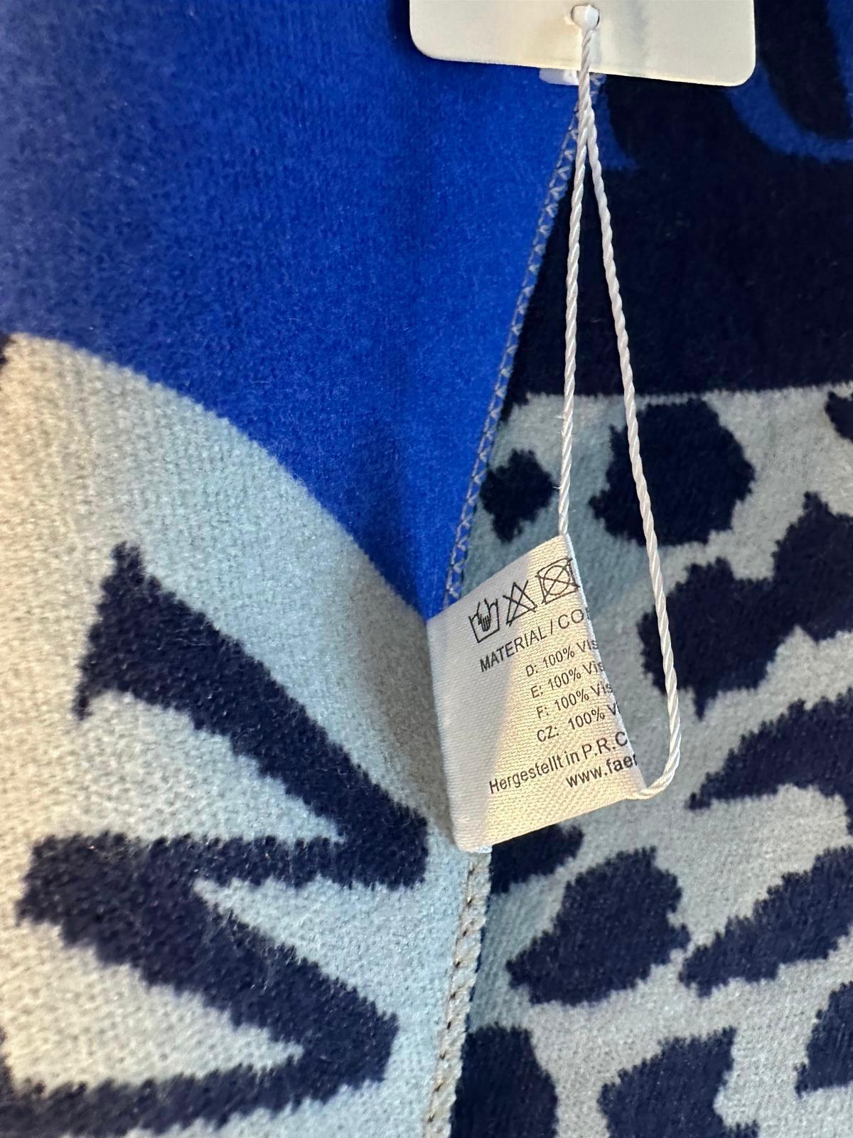 chicdamen Neu Wild Love Tiermuster Schal | Große Viscose Stola | Fransen | Leopardenmuster | Schal für Frauen