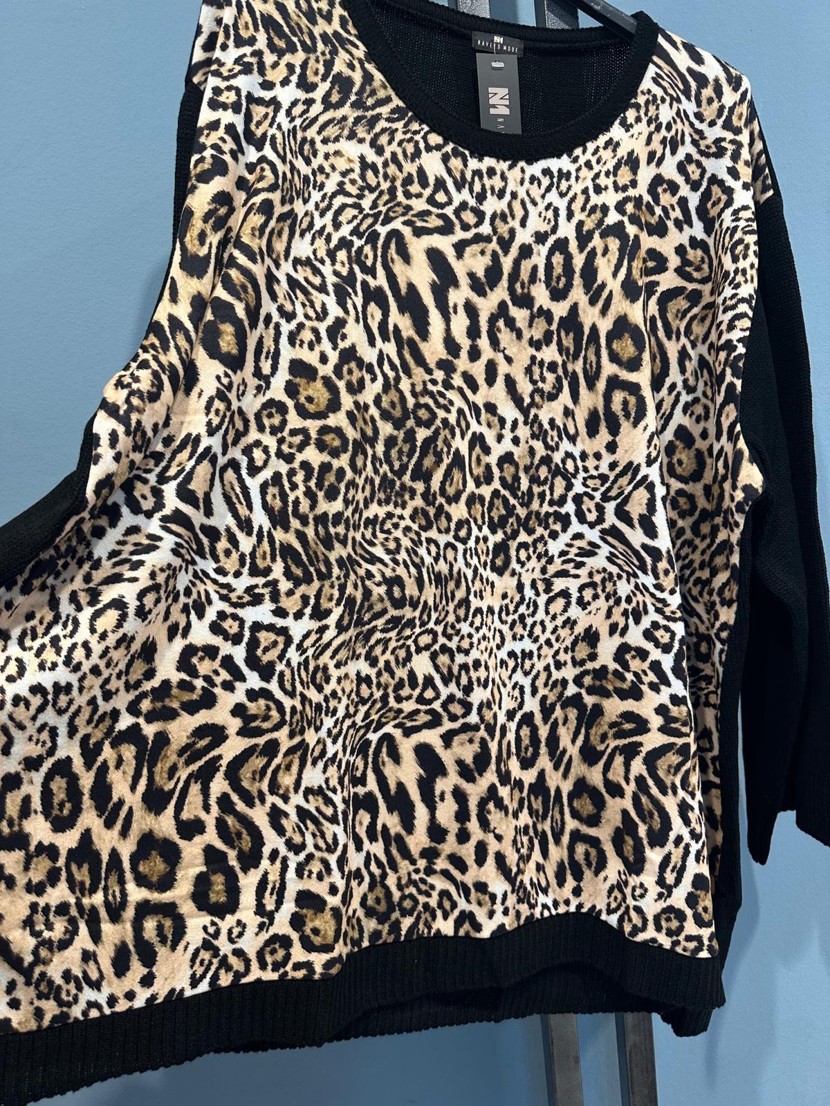 Oversized Leo-Pullover: Cozy & Trendy Damen-Strickpullover