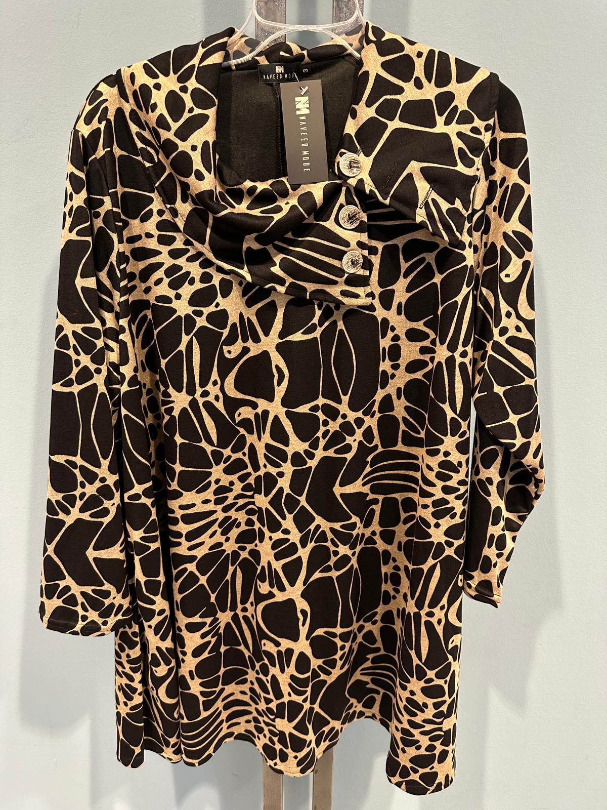 Tailliertes Tunika-Top mit Rundhalsausschnitt und 3/4-Ärmeln mit abstraktem, auffälligem Linienmuster – ideal für dehnbares Oberteil