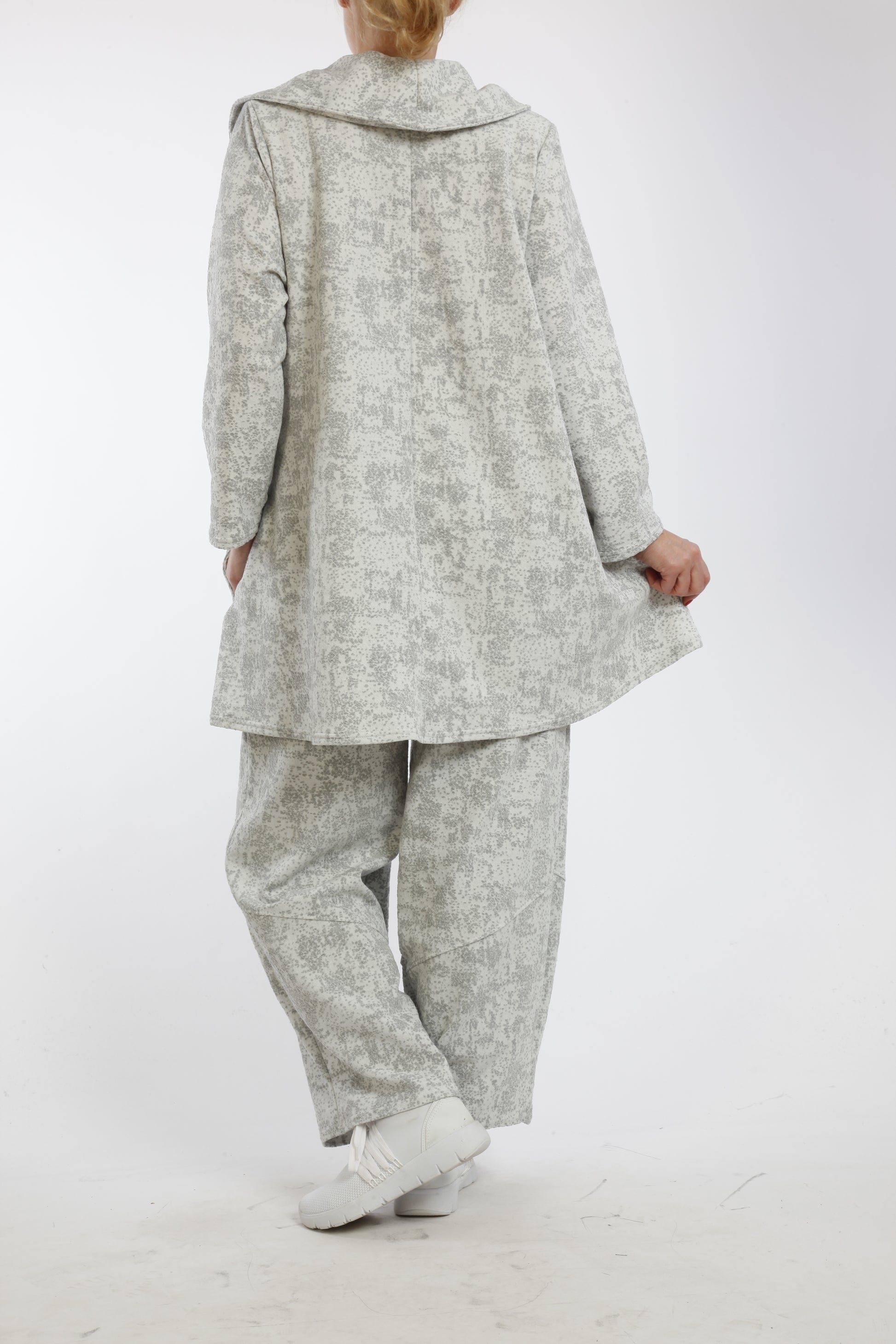 Zweiteiliges Damen-Set mit Kragen und asymmetrischem Schnitt – Komfort-Look
