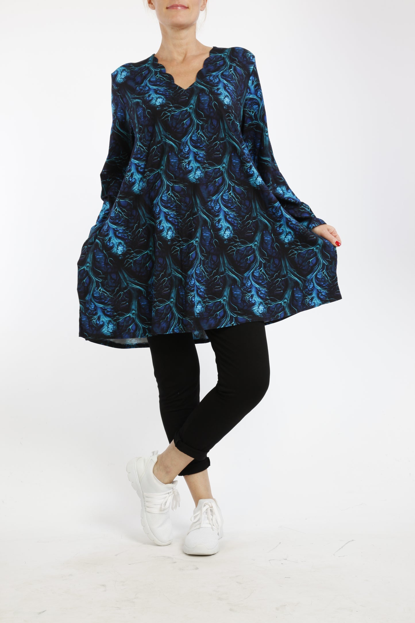 Damen Langarmshirt mit Ast-Muster – Viskose Tunika im Natürlichen Design & Bequemer Passform - Naveed Mode GmbH