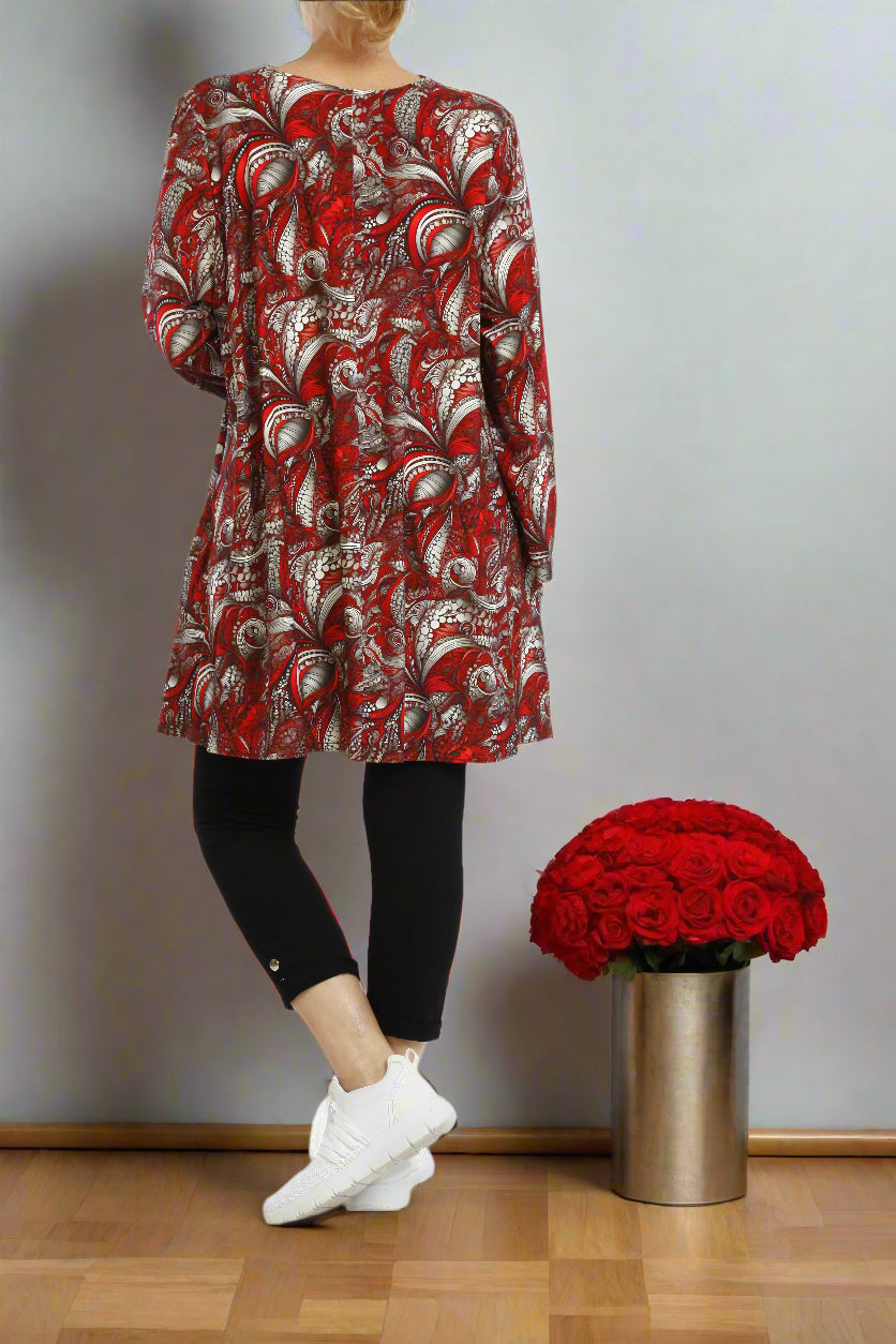 Rotes Paisley Langarm-Shirt – Extravagantes Muster Damen - Naveed Mode GmbH