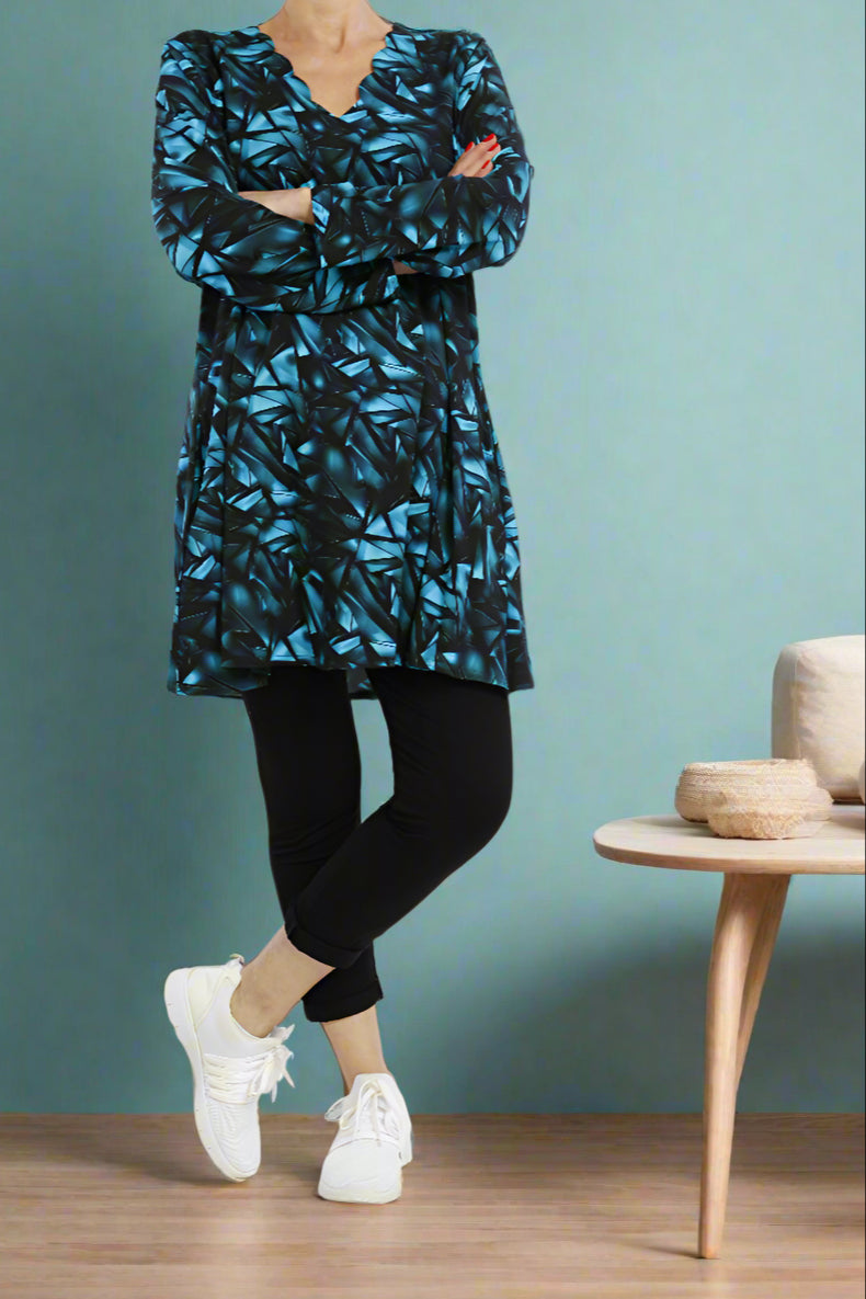 Viskose Türkis-Schwarz gemustertes Langarmshirt Damen - Naveed Mode GmbH
