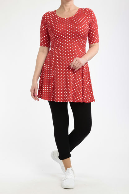 Kleid mit schwarzem/rotem Hintergrund und weißen Punkten