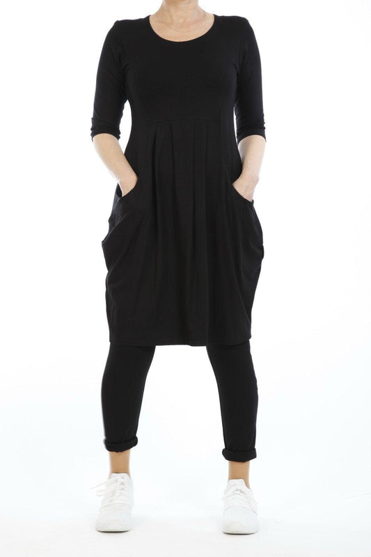 „Schwarzes Damen Freizeitkleid – Einfarbig – Basic-Oversize Tunika aus Baumwolle mit Taschen – Lässiges Langarm Kleid“