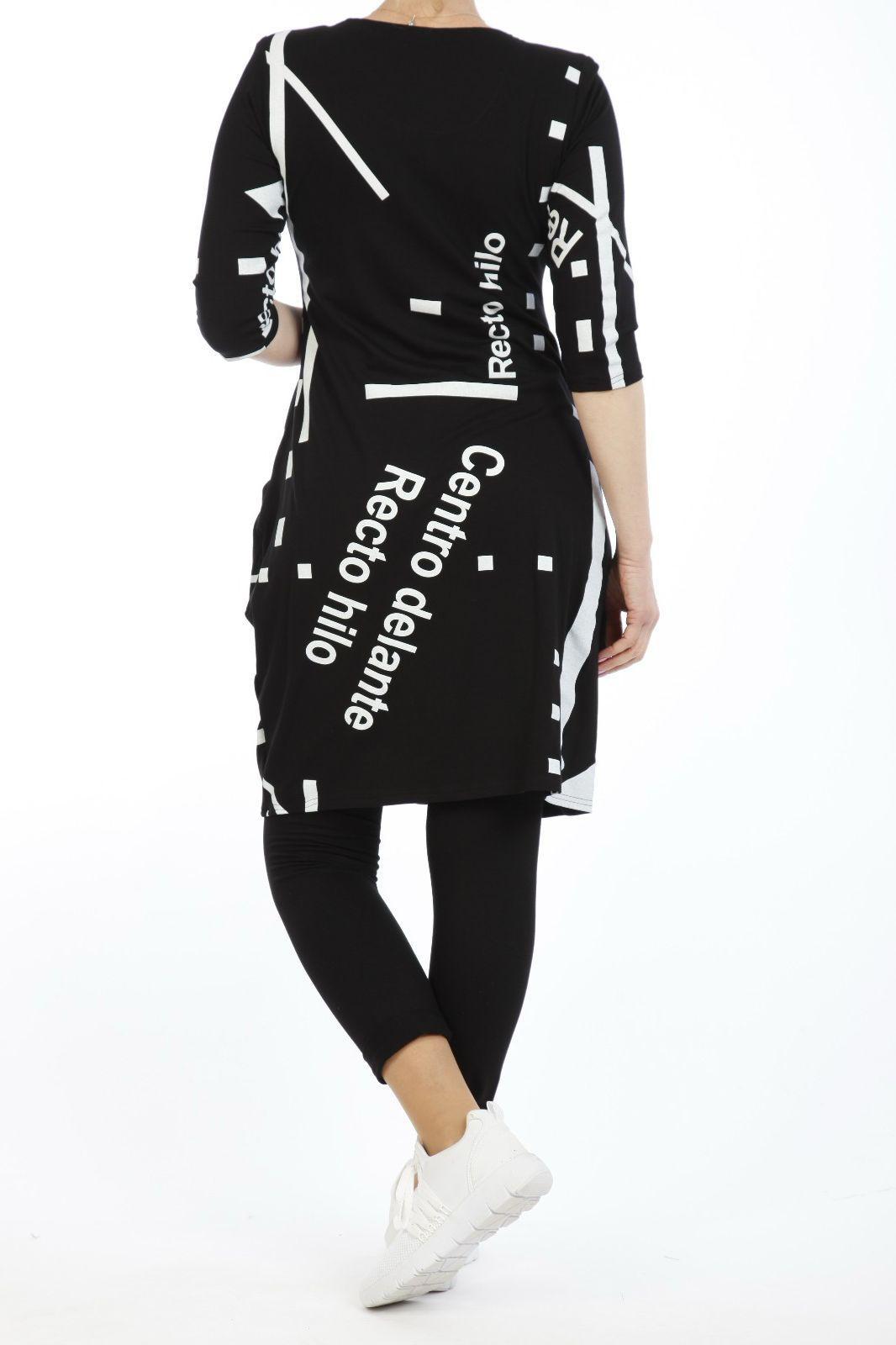 Damen Kleid mit Taschen – Schwarz Weiß – Asymmetrischer Druck – Freizeitkleid mit Schrift – Langarm – Baumwolle – Oversize Tunika – Streetwear Stil“