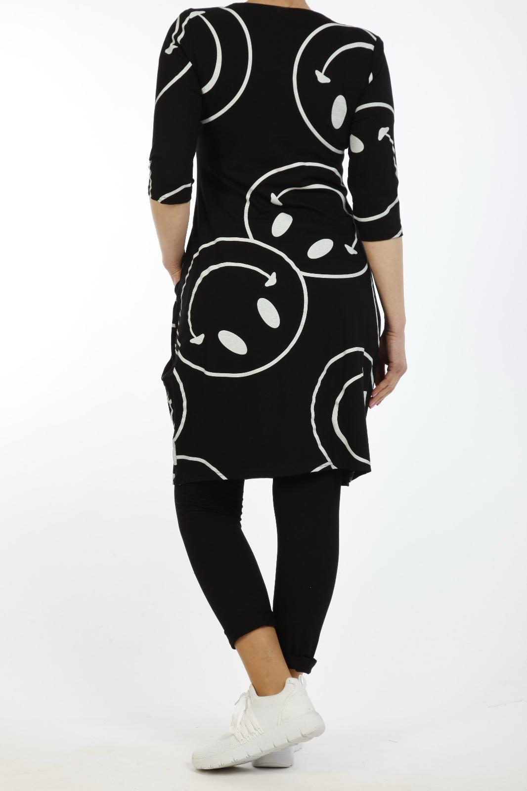 Streetwear Damen Kleid – Asymmetrischer Print – Schwarz Weiß – Lässige Tunika mit Taschen
