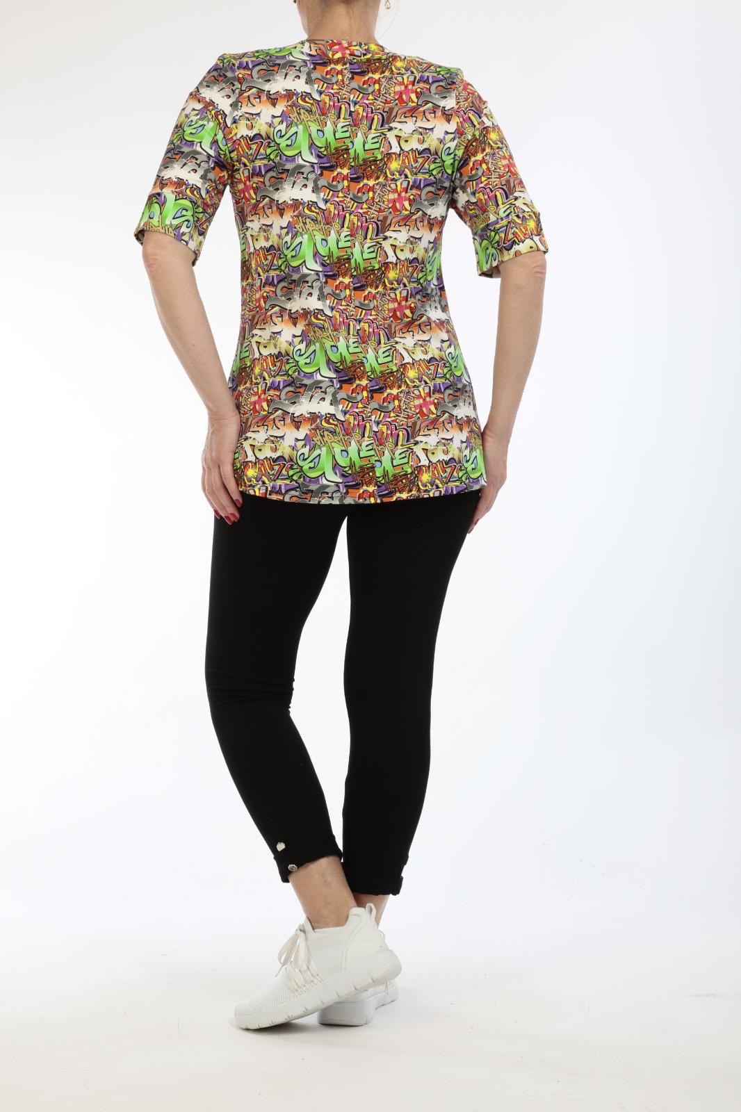 Waoo Damen T-Shirt – Farbiges shirt von NaveedMode