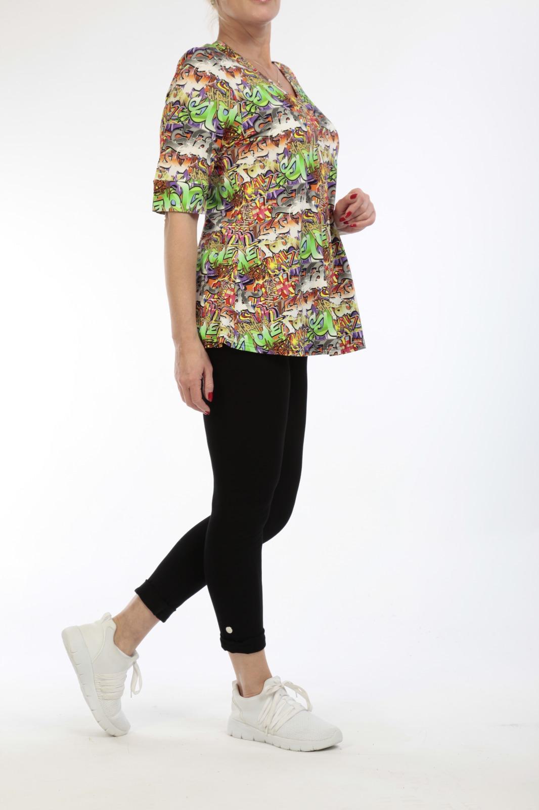 Waoo Damen T-Shirt – Farbiges shirt von NaveedMode