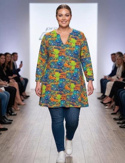 Damen Plus Size T-Shirt | Bunter Grafik-Print | Modern & Casual Weiß