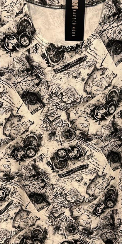 Modernes T-Shirt in Weiß – Bunter Grafik-Print & Casual Style